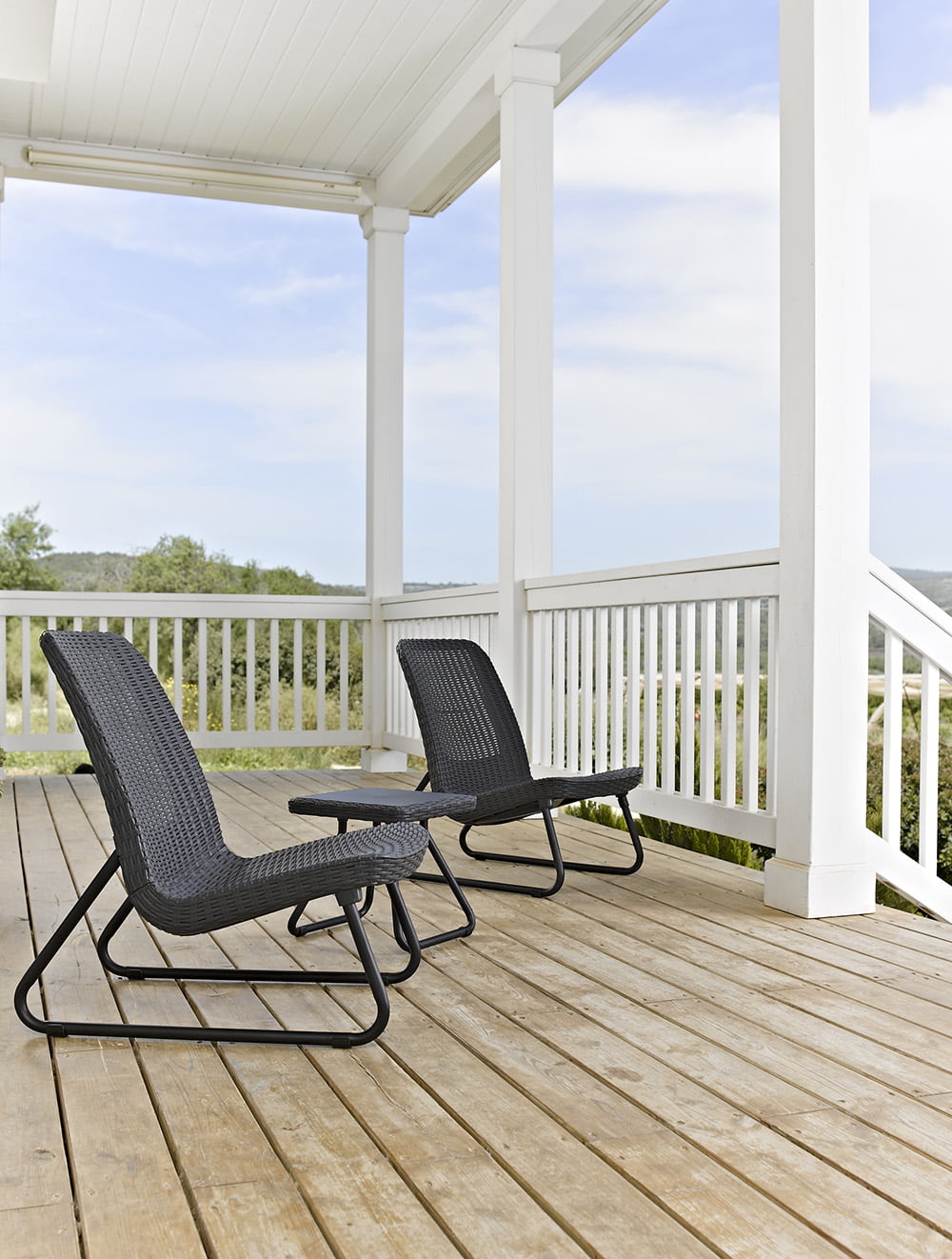 Keter Rio 3-Piece Outdoor Set, All-Weather Resin Rattan Patio Lounge Furniture, Graphite