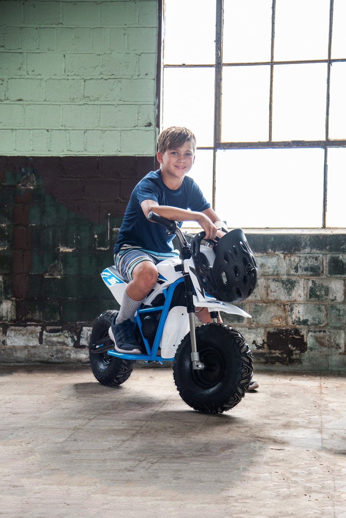 Huffy CR8-R 36-volt Electric Mini Bike, White