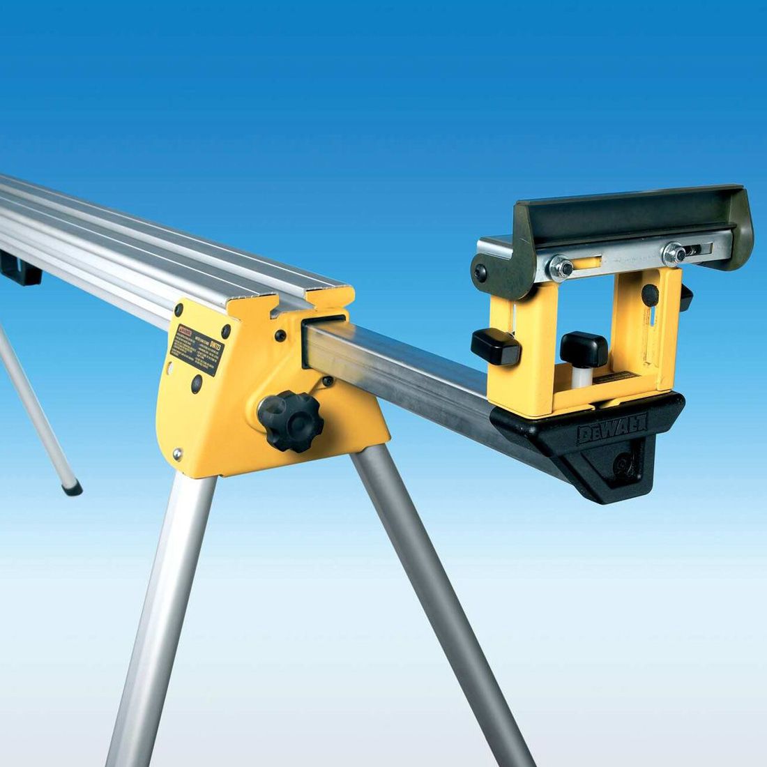 DeWalt DE7023-XJ Type 4 Universal Mitre Saw Leg Stand 212463