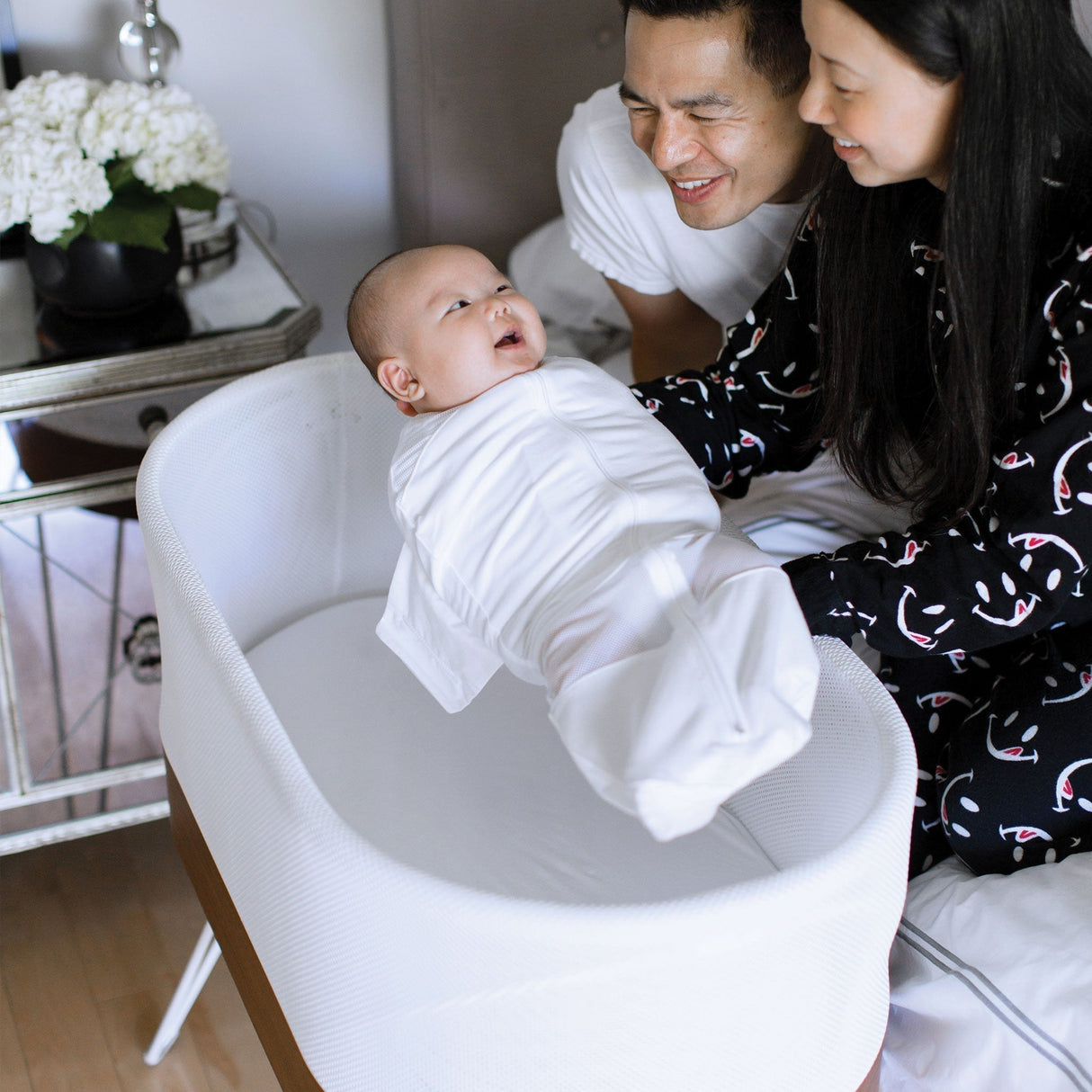 SNOO Smart Sleeper Bassinet
