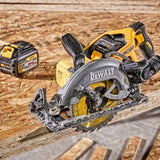 DeWalt DCS577T2-GB 54v XR FLEXVOLT High Torque 190mm Circular Saw Inc 2x DCB546 Batts